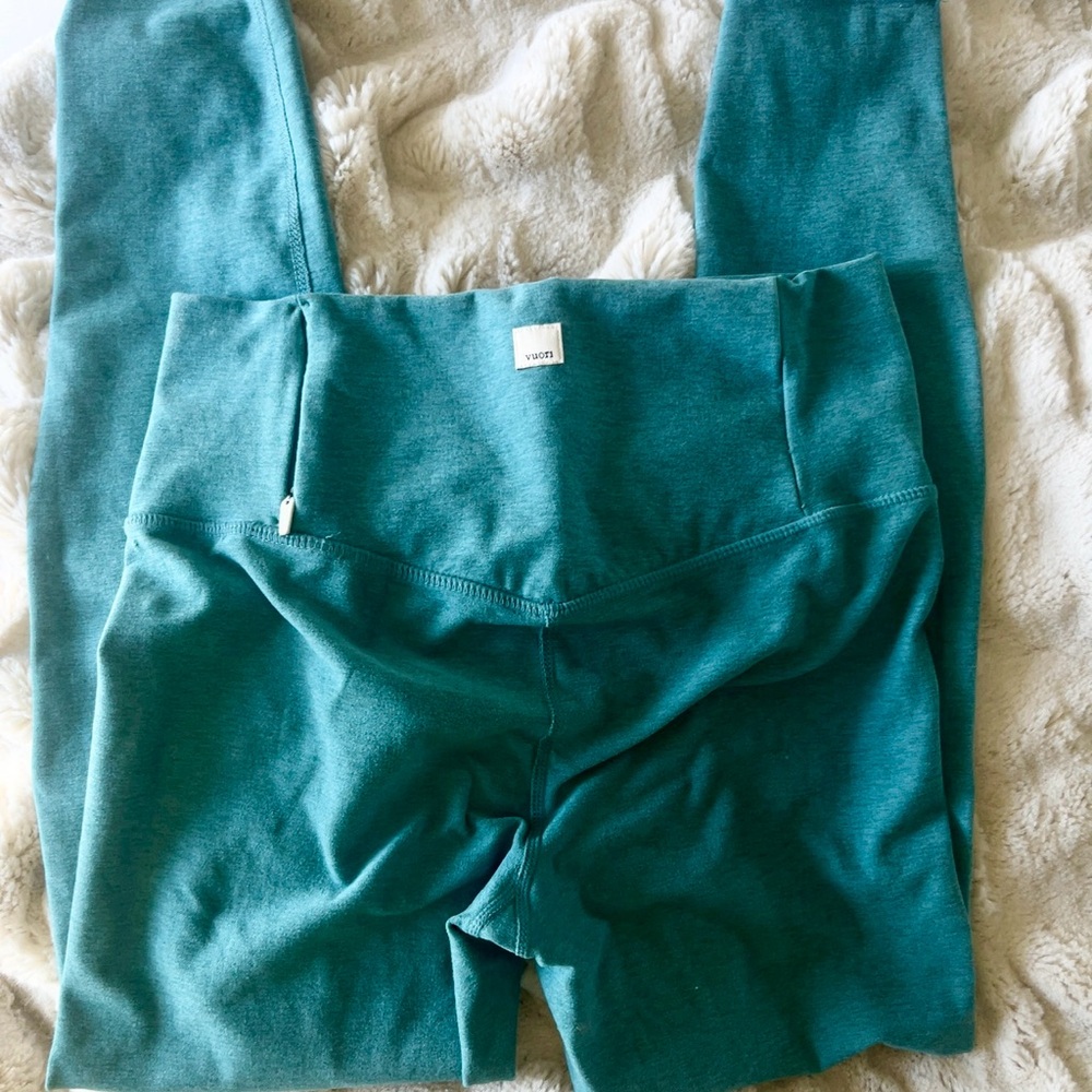 Vuori Clean Elevation Legging-Short - image 6